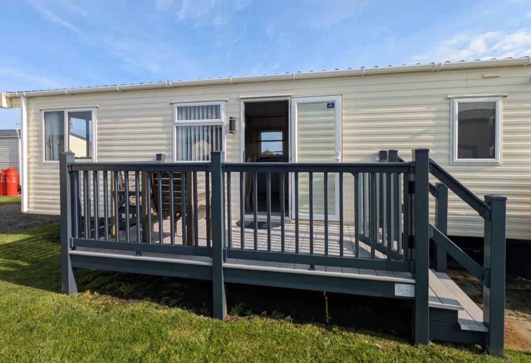 Camping St Marys Light House, Caravan Whitley Bay